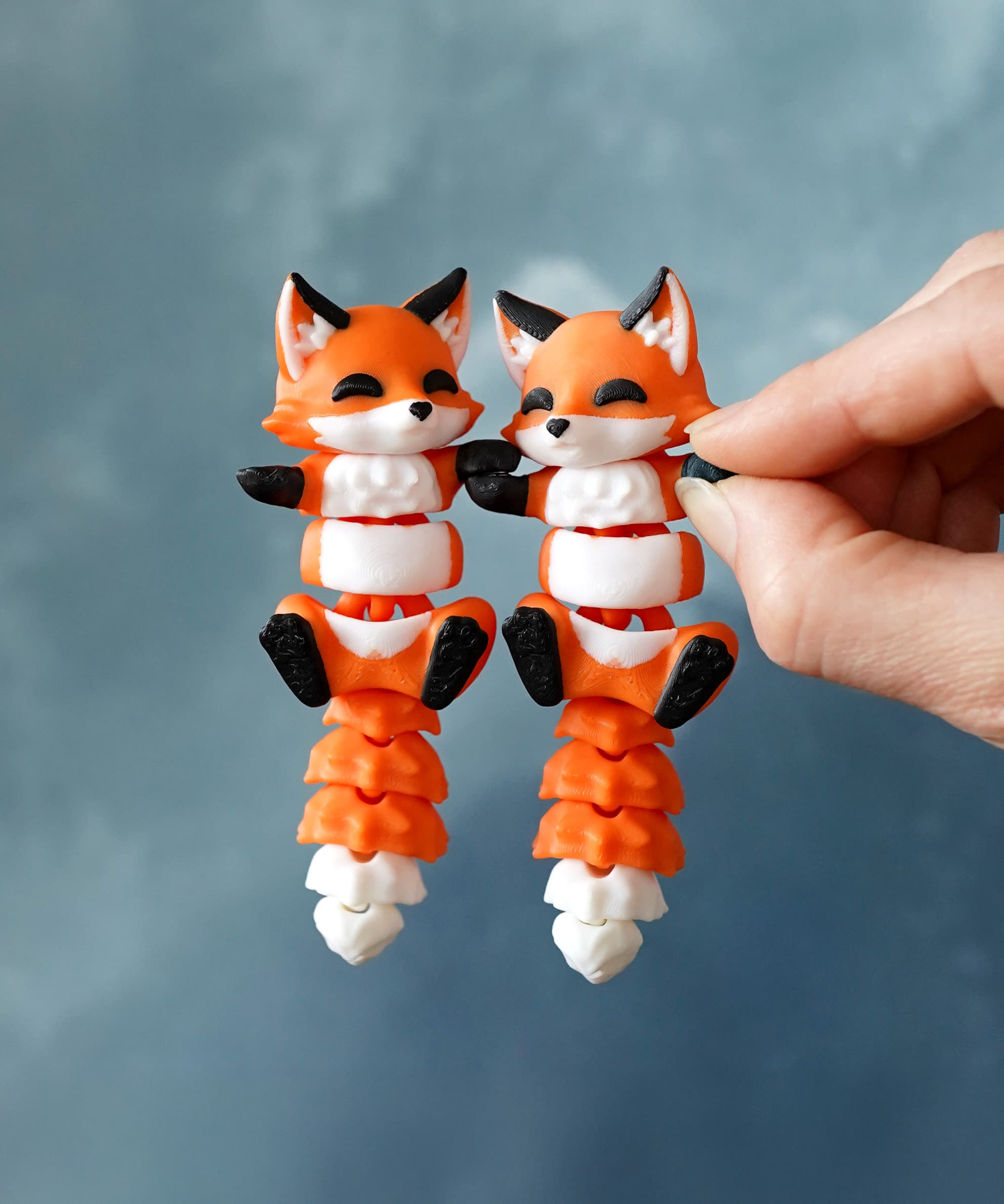 Foxy the Flexi Fox - 3D printed articulated fidget keychain or toy 5